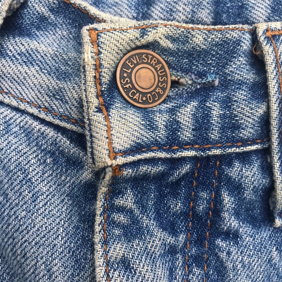 Vintage Levi 615 Jean Shorts - Picture 5 of 5